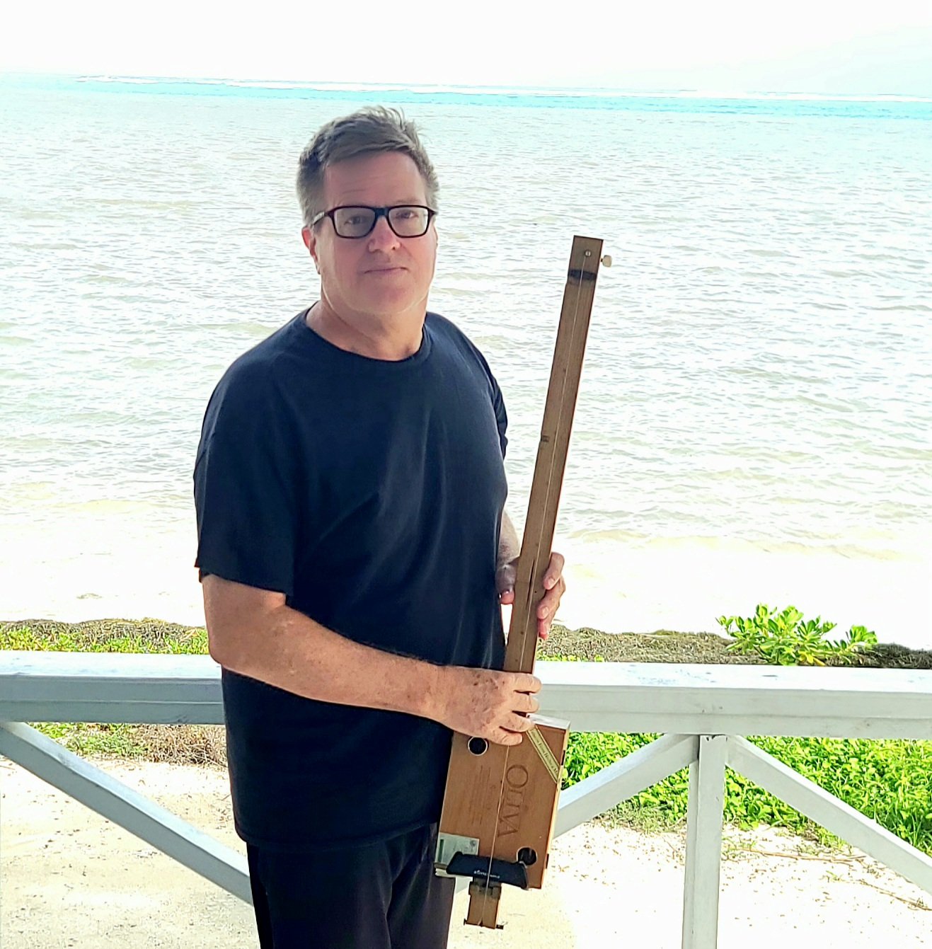 Odin with diddley bow